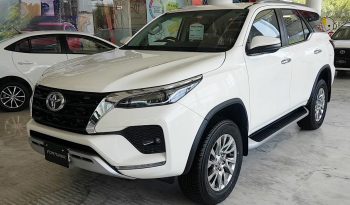 Toyota Fortuner SUV Rental in Lahore