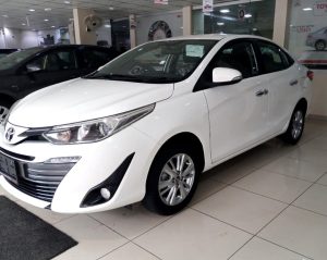 toyota yaris rent a car in lahore